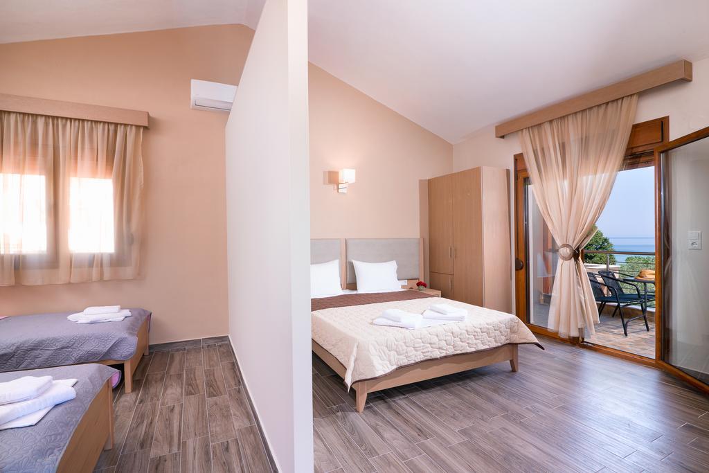 Kapsogeorgis Rooms Kinira Exterior foto